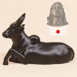 NANDI ( ’s Nandi Statue) wyk. z metalu