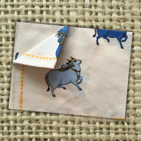 Bandana Nandi w kolorze złamanej bieli z bawełny organicznej 
