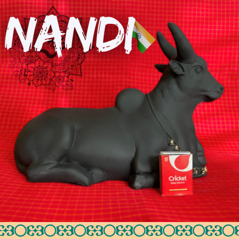 NANDI ( ’s Nandi Statue) DUŻA